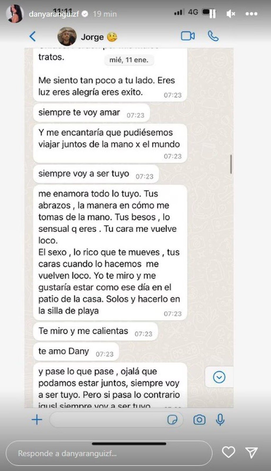 Daniela Aránguiz chats jorge valdivia 